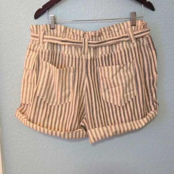 FP ONE Harriet Striped Shorts Sz Large Cuffs Pockets Boho Chic - Picture 7 of 15